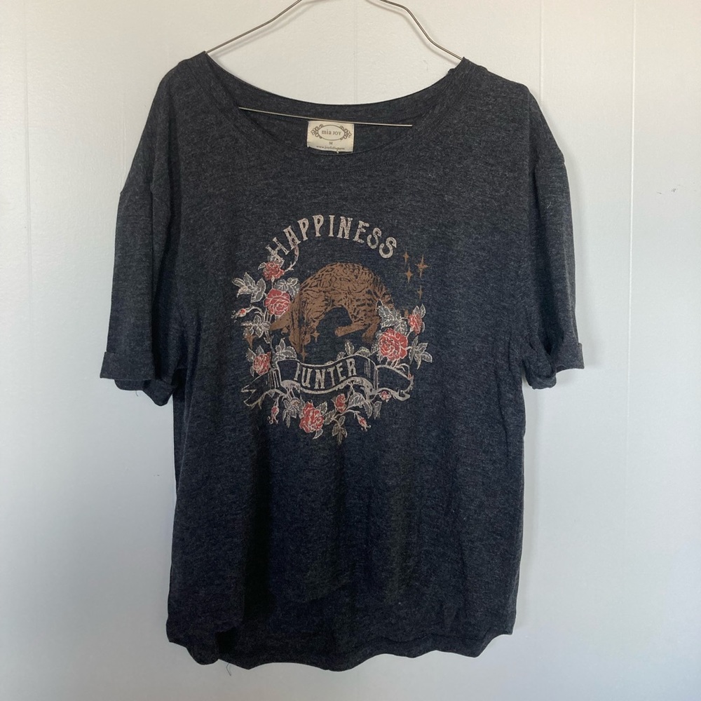 Joyfolie Happiness Hunter graphic tee, womens M, NWT